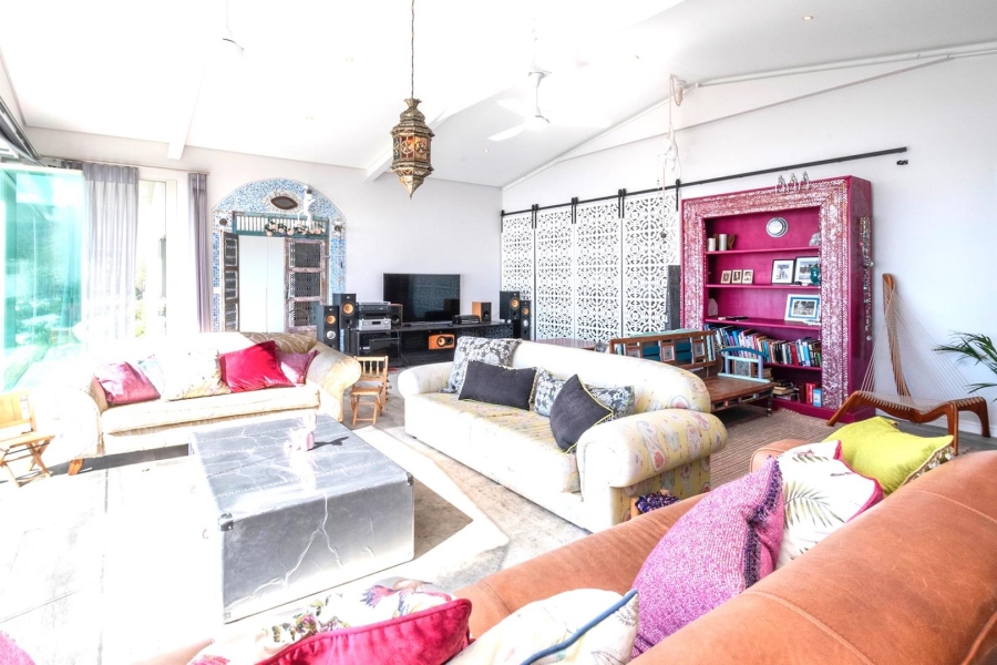 3 Bedroom Property for Sale in Fresnaye Western Cape